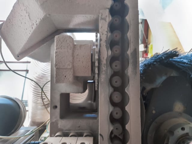 네스팅 작업대가 있는 머시닝 센터 BIESSE ROVER G 714