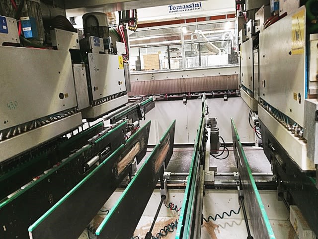 Máquina flexible de perforación MORBIDELLI AUTHOR 900