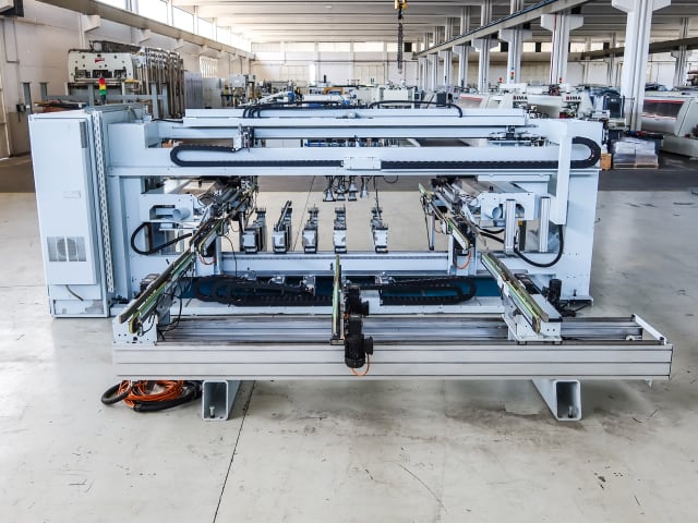 Perforadora Automática WEEKE BST 500 D