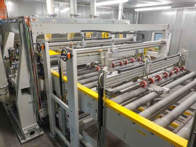 Squaring Lines KRAFT + AVERCON + FRAXINUS FLOORING PRODUCTION LINE