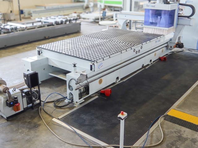 Centro di lavoro con piano NESTING WEEKE OPTIMAT BHP VANTAGE 38L