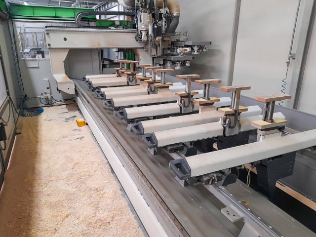 Centro de mecanizado para puertas BIESSE WINLINE 2Y 1667