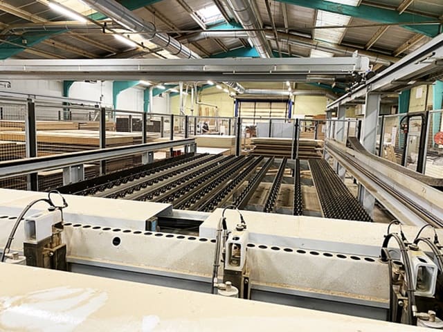 Beam panel saw with automatic warehouse HOLZMA HPP 380/43/43 + TLF