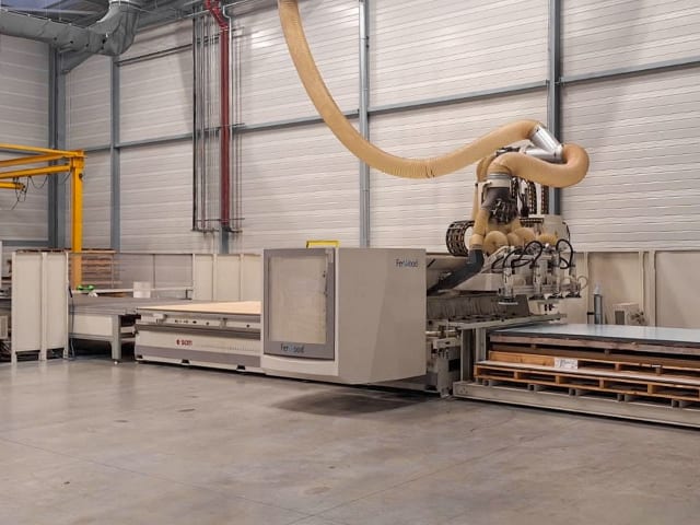 CNC Machine Centres With Flat Table SCM ACCORD 40