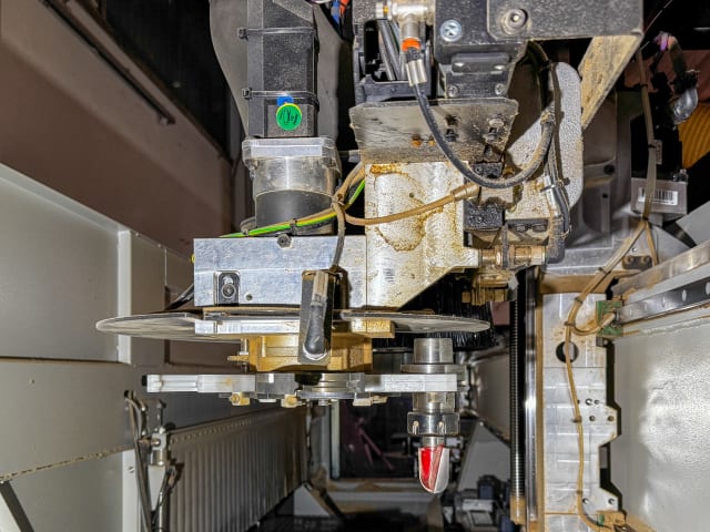 CNC Machine Centres For Routing, Drilling And Edgebanding. BIESSE ROVER B EDGE 1950