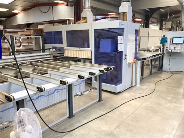 Máquina flexible de perforación HOMAG BHX 500