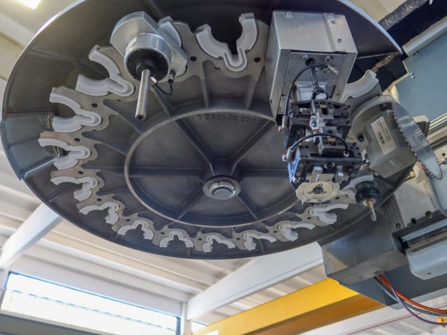 Кромкооблицовочный Обрабатывающий Центр HOMAG BAZ 322/40/K