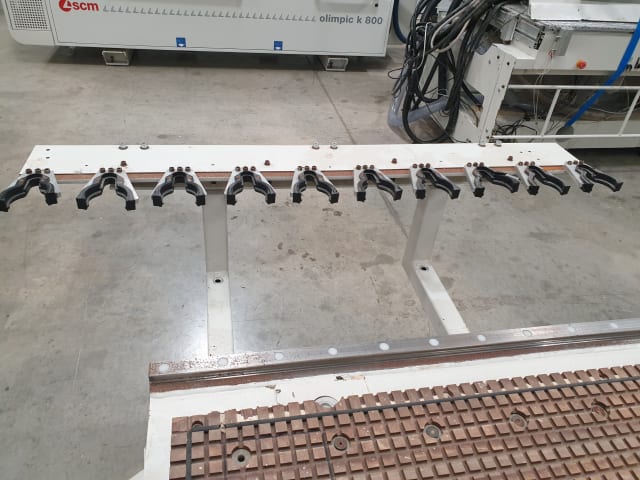 Bearbeitungszentrum mit Nestingtisch SCM PRATIX 15N