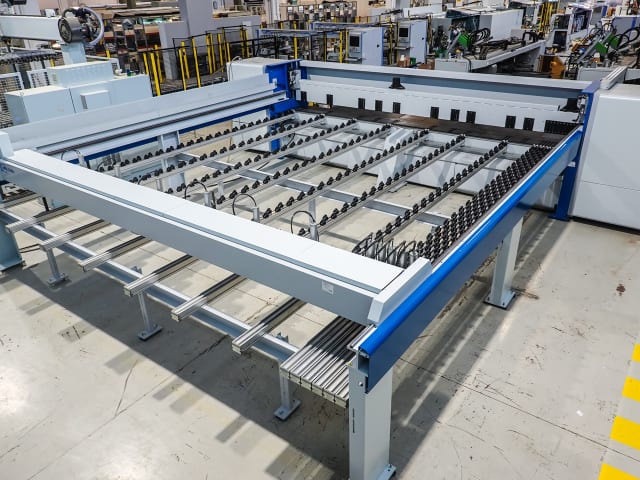 Распиловочный Станок С Фронтальной Загрузкой HOLZMA HPP 510/56/56