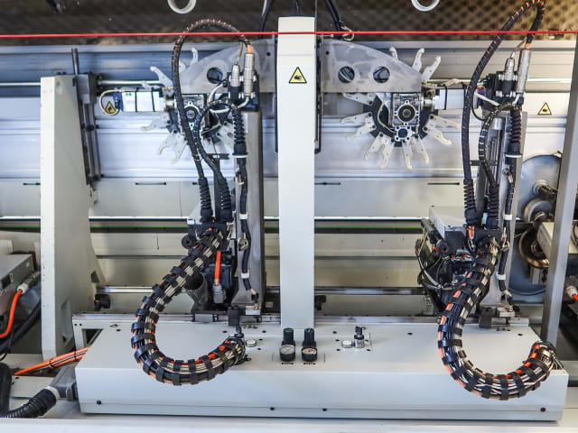 Einseitige Kantenanleimmaschine BIESSE STREAM B1