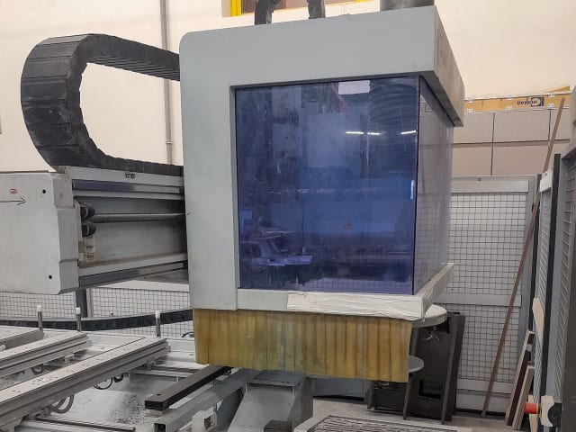 CNC Machine Centres With Pod And Rail WEEKE BHC 500