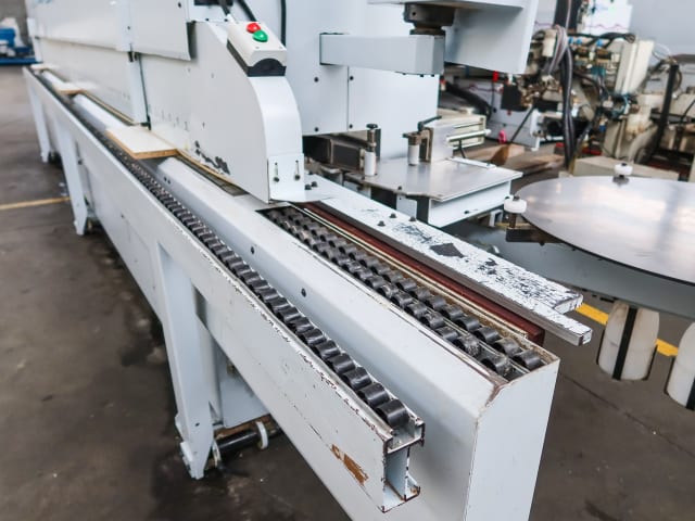 Односторонний Кромкооблицовочный Станок BRANDT KDF 670
