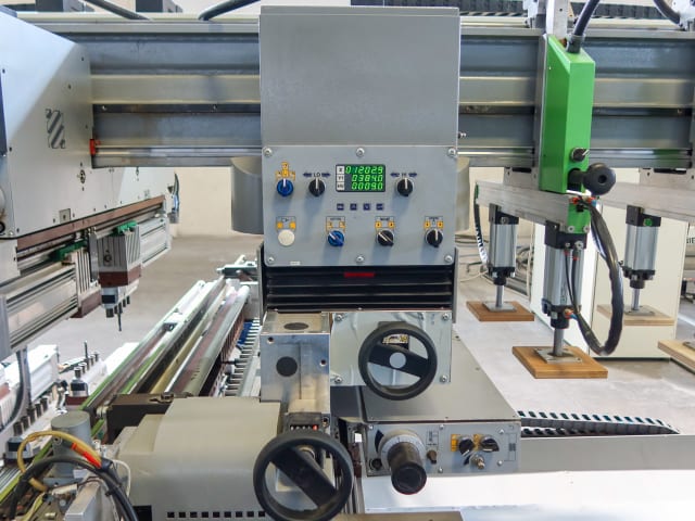 自动钻孔机 BIESSE TECHNO FDT
