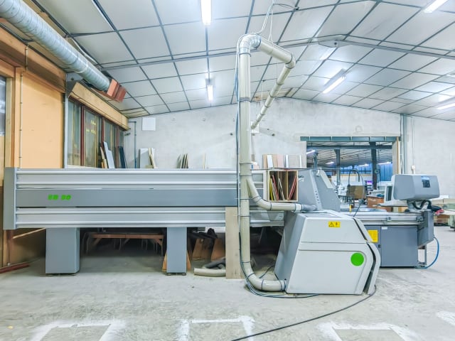 前上料裁板锯机 SELCO EB 80