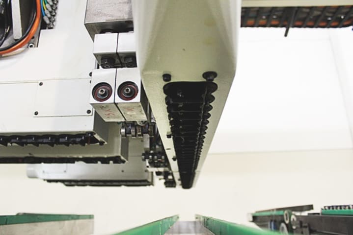 灵活钻孔 MORBIDELLI AUTHOR 912