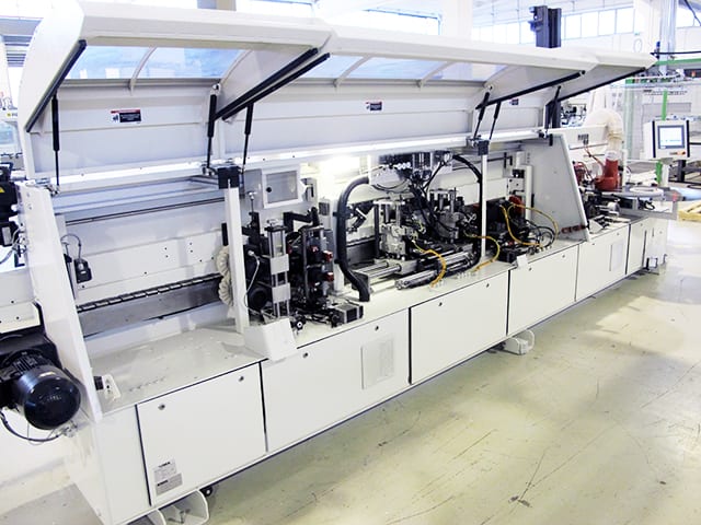 Einseitige Kantenanleimmaschine IMA ADVANTAGE 60