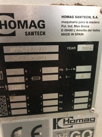Sezionatrice carico frontale HOLZMA HPP 250/32/32