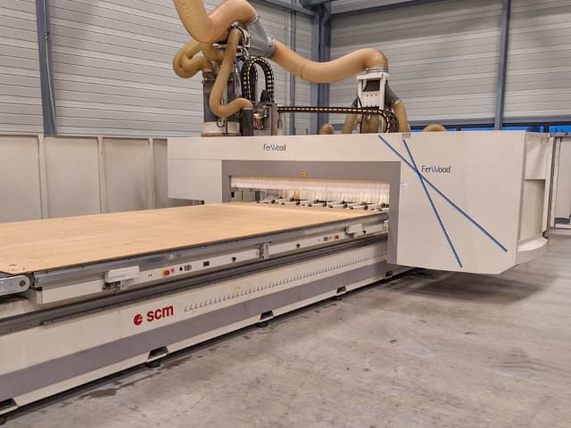 CNC Machine Centres With Flat Table SCM ACCORD 40