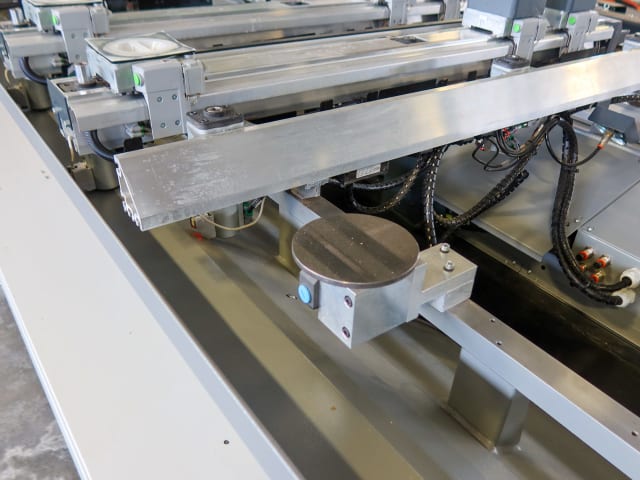 Centro di lavoro a 5 assi BIESSE ROVER A 1532