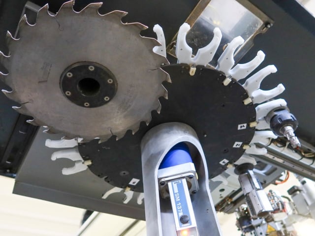 Кромкооблицовочный Обрабатывающий Центр BIESSE ROVER A EDGE 1643