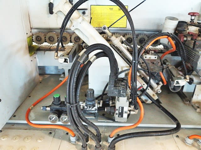Einseitige Kantenanleimmaschine BRANDT KD 68 2 CF