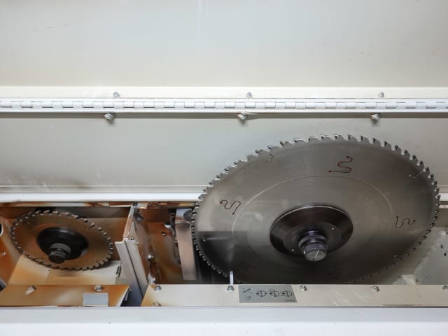 Sezionatrice carico automatico SELCO WNTR 650