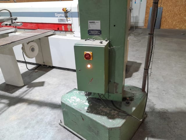 Panel Feeding and Loading MAHROS LIFTER