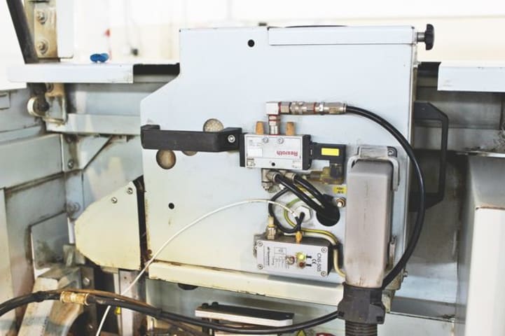 Plaqueuses De Chants Unilaterales BRANDT KDF 440 C