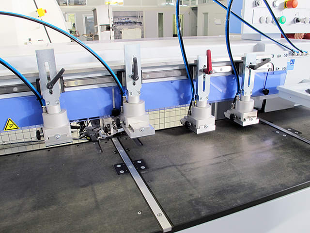 自动钻孔-铰孔 WEEKE ABD 050 12