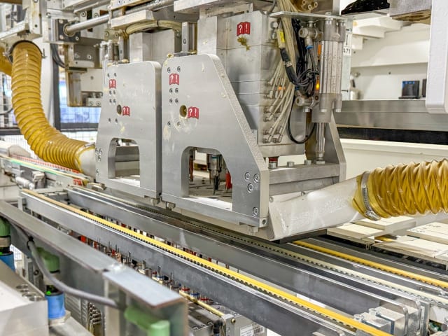 Perceuse automatique HOMAG DRILLTEQ C-800