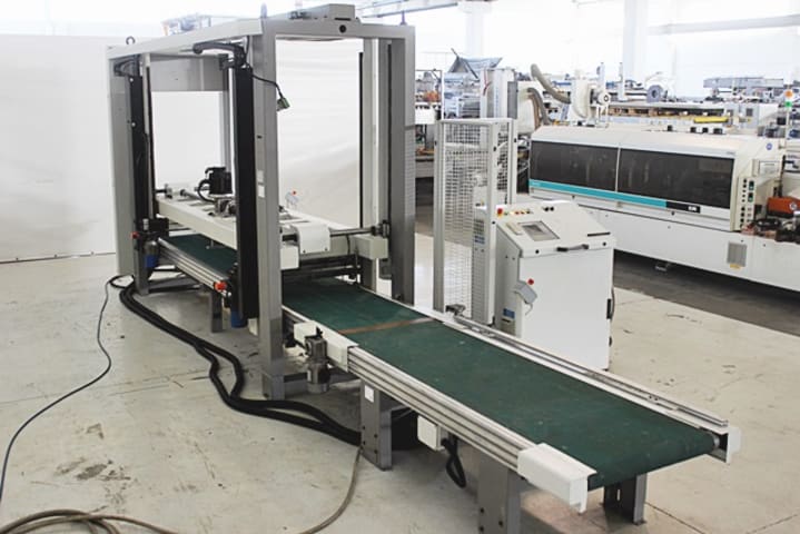 L16 COMIL XPRESS