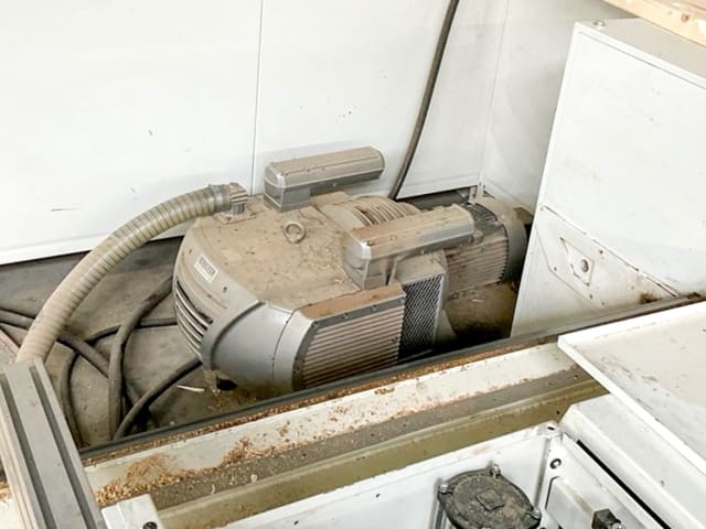 Centro di lavoro a 5 assi SCM ACCORD 25 FX