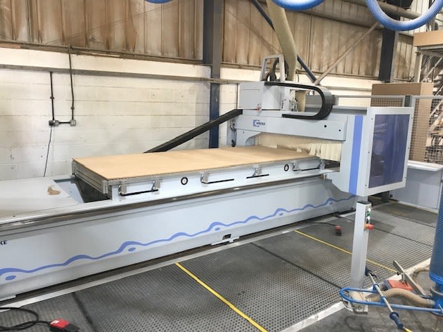 Centre d'usinage avec table NESTING WEEKE BMG111 VANTAGE 43M