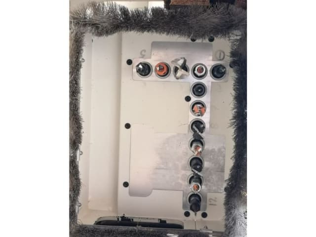Centro De Mecanizado Con Superficie Nesting MORBIDELLI UNIVERSAL 3622 NESTING CELL