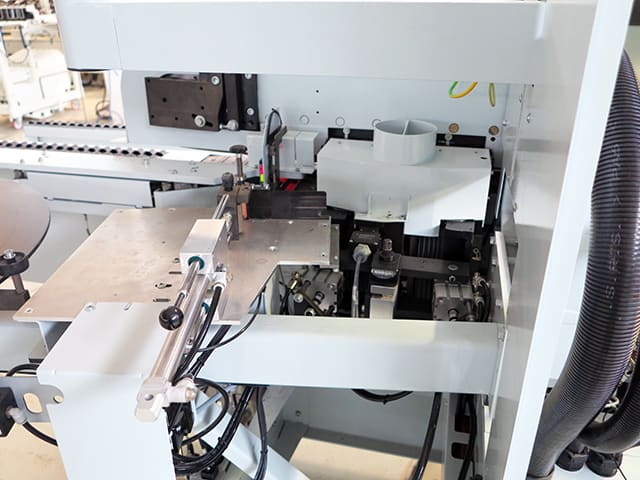 단일 에지 밴더 BRANDT HIGHFLEX 1650 AIRTEC