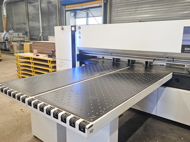 Front Loading Panel Saws HOMAG SAWTEQ B-400