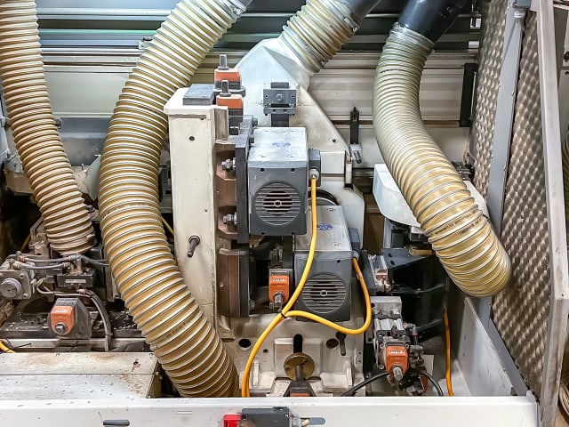 Kantenanleim- und Bearbeitungslinie BIESSE - RBO STREAM SB