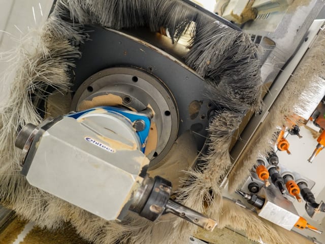 Centre d'usinage à ventouses SCM TECH Z2