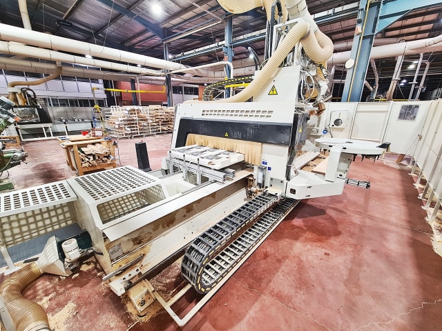 Centro di lavoro a 5 assi SCM RECORD 142