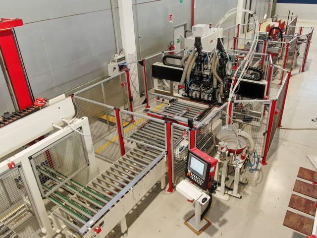 Ligne De Percage Tourillonage PRIESS BAT-DTW-CNC