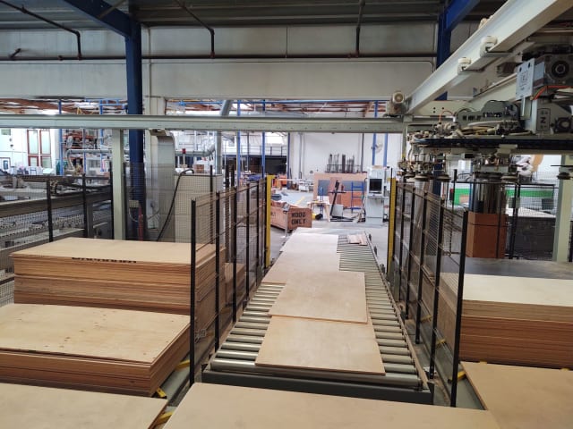 Beam panel saws with automatic warehouse SELCO + RBO WNT610 Winstore 3DK2