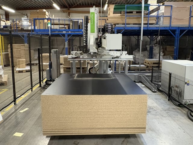 Centre d'usinage 5 axes BIESSE ROVER A - SYNCHRO