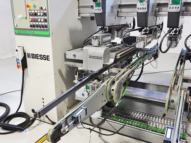 Durchlaufbohrmaschine BIESSE TECHNO FDT