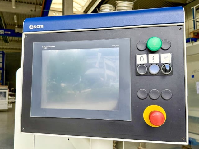 Máquina De Colar Bordos Simples SCM OLIMPIC K560