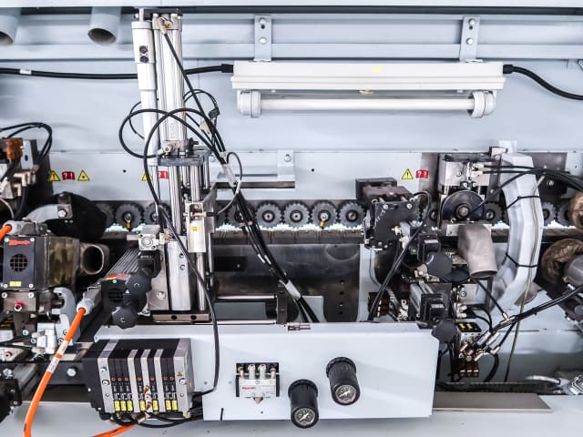 Bordatrice Singola BRANDT KDF 440 2C