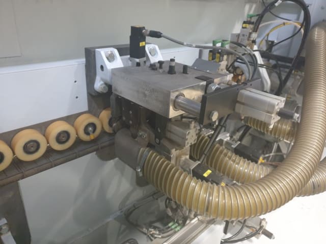 Máquina De Colar Bordos Simples HOMAG KDF1440 AIRTEC EDITION