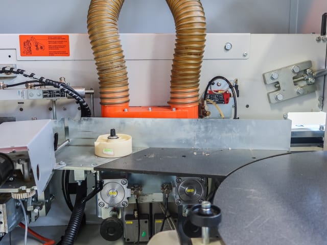 Einseitige Kantenanleimmaschine HOLZHER ARCUS 1334
