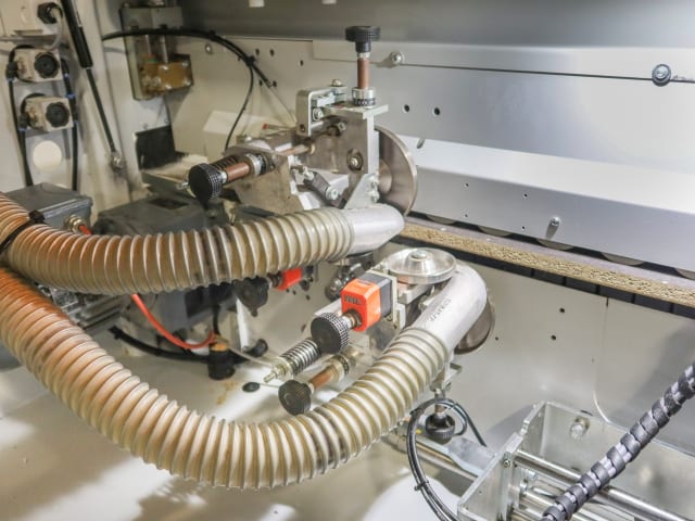 Einseitige Kantenanleimmaschine HOLZHER STREAMER 1057