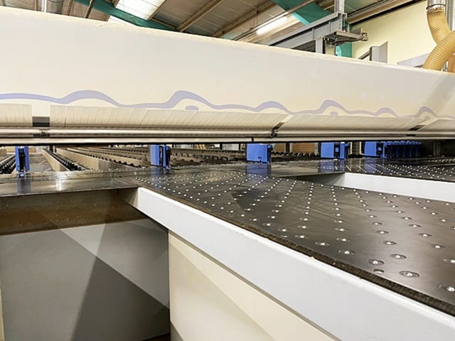 Beam panel saw with automatic warehouse HOLZMA HPP 380/43/43 + TLF