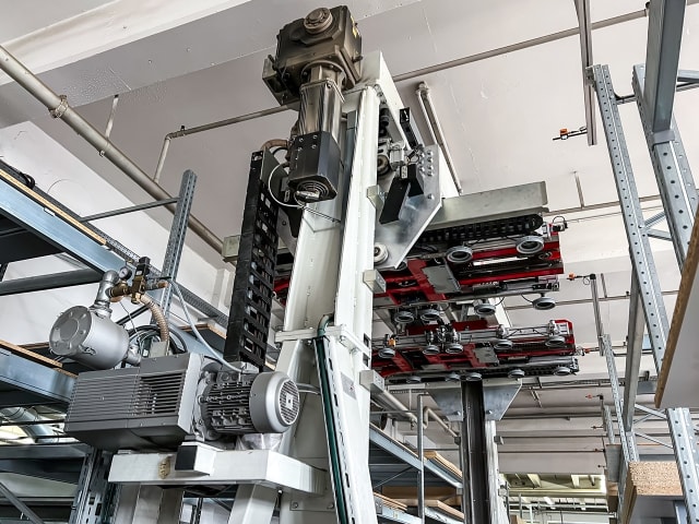 Vertical Storage Systems MEINERT RBG